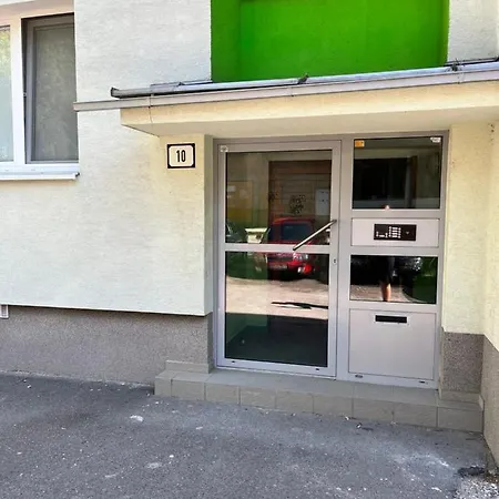 Apartmán Free Wifi - Urban Oasis *